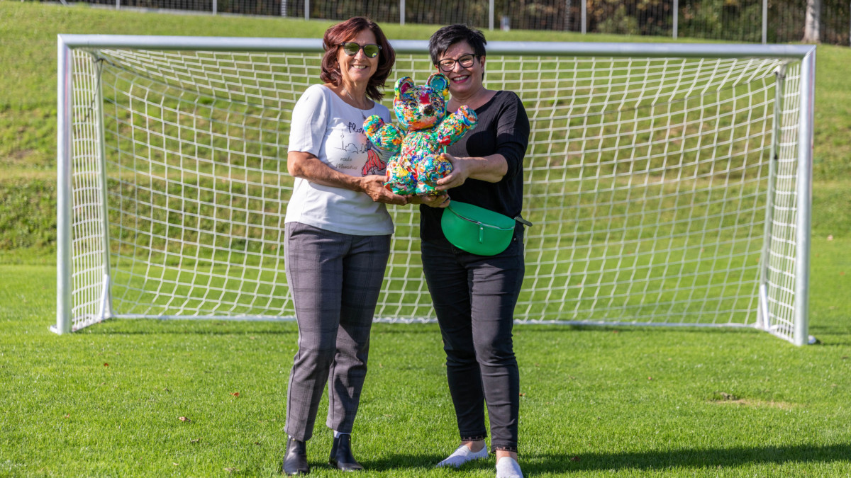 «Lovable»-Bärchen «Footie» für den Fussballnachwuchs
