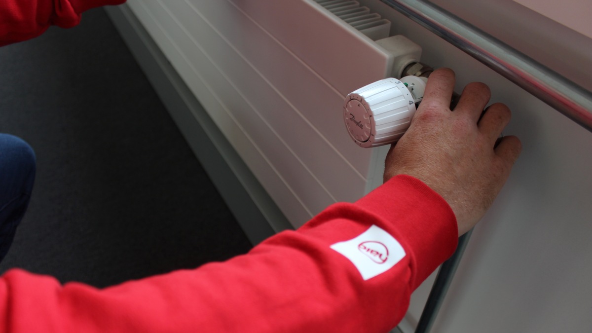Mithilfe von KI Energieverbrauch in Gewerberäumen reduzieren