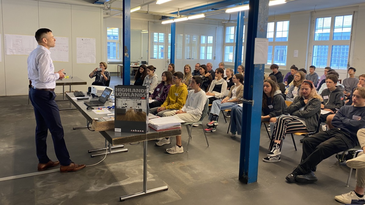 In die Rolle der Geschäftsleitung geschlüpft