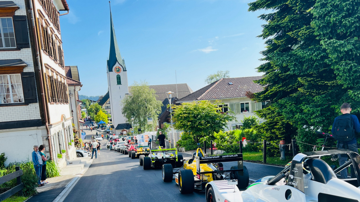 Geglückter Saisonauftakt am Bergrennen Hemberg
