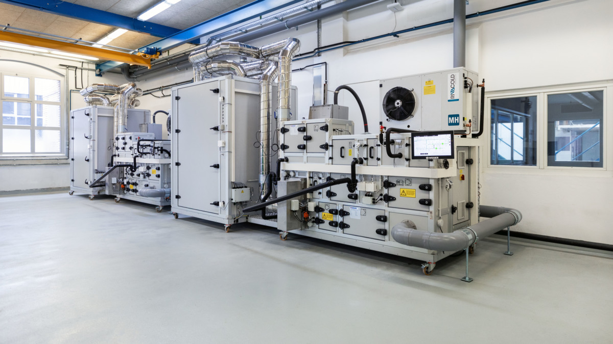 Das Herzstück des Zentrums sind zwei Insektenwachstumskammern, die es ermöglichen, industrielle Produktionsbedingungen zu imitieren.