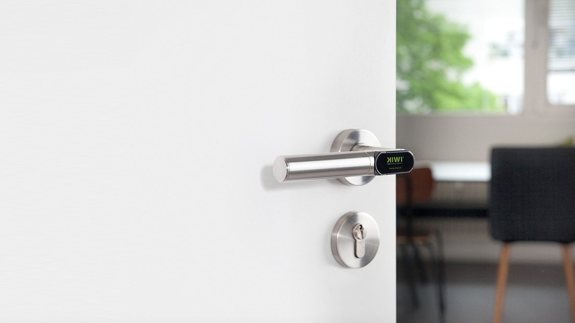 Arbonia und KIWI entwickeln intelligente Eingangstüre