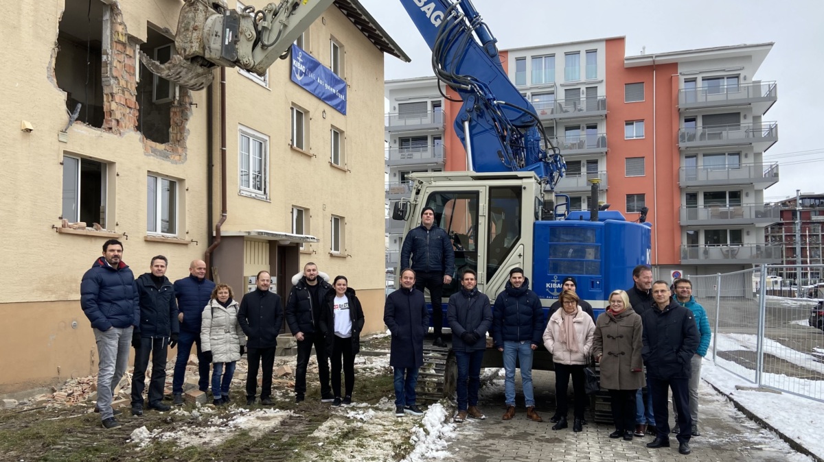 Spatenstich für 15 Wohnungen im «Buechewald»