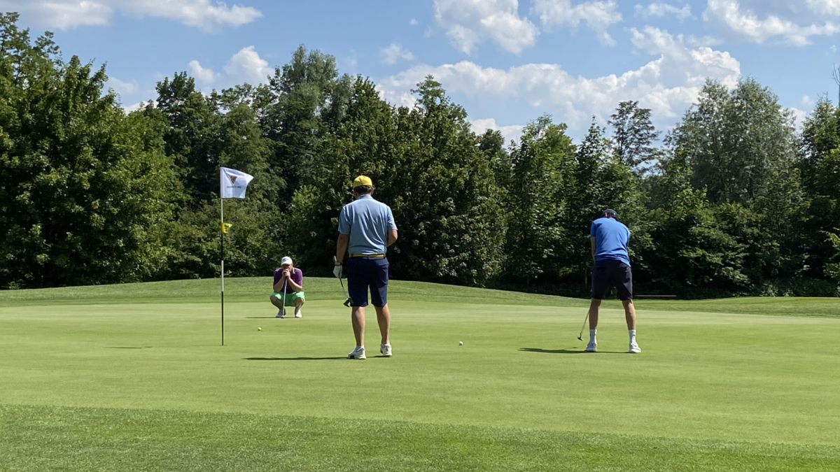 St.Galler Porsche Zentrum am Golf Cup in Niederbüren