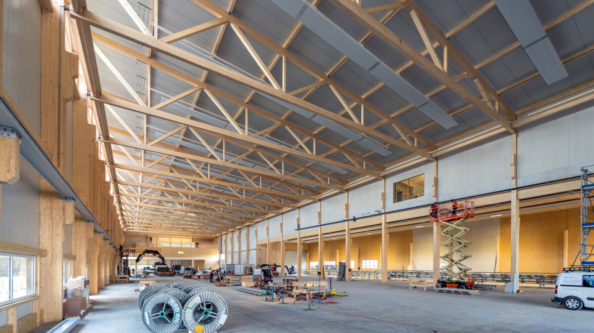 Produktions- und Lagerhalle Kaufmann Oberholzer AG