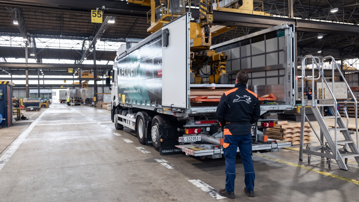 Debrunner Acifer verlagert 1000 LKW-Kilometer pro Tag auf die Bahn