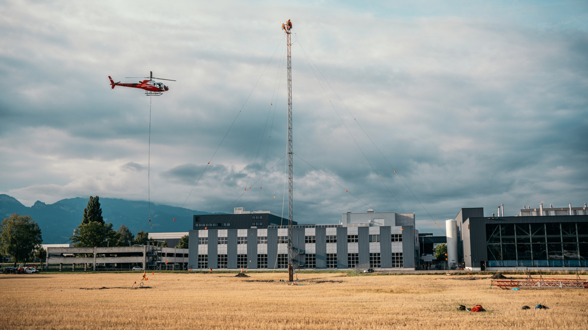 SFS errichtet Windmessmast für Windenergieanlage