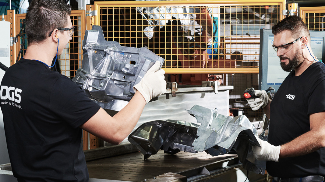 DGS weiht grösste Giesszelle der Schweiz ein