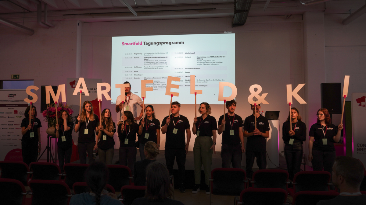 Smartfeld EduAI Summit bringt KI und Schule zusammen