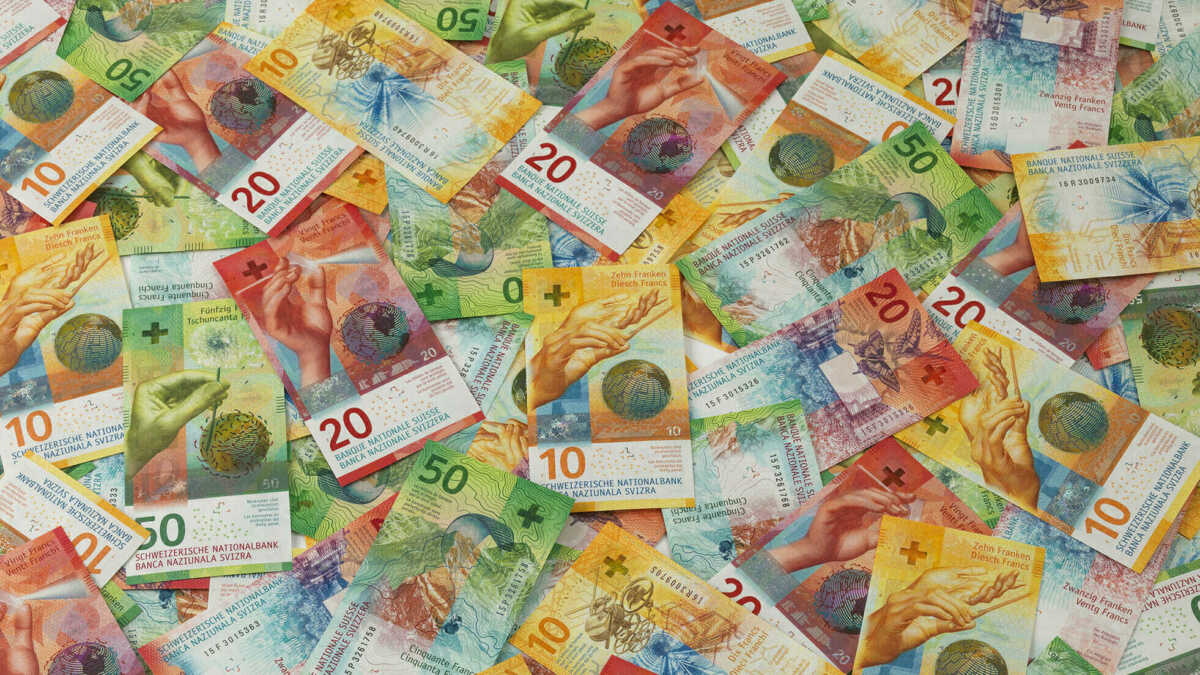 Regierung erarbeitet Massnahmen für stabile Finanzen