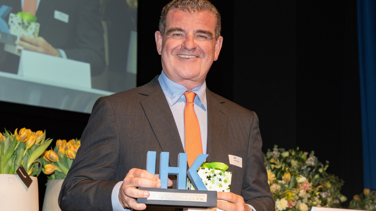 Spuhler wird Ehrenmitglied der IHK Thurgau