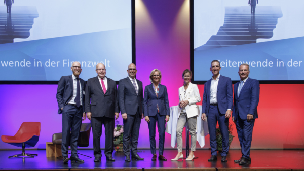 Finance Forum Liechtenstein: Zeitenwende in der Finanzwelt beleuchtet