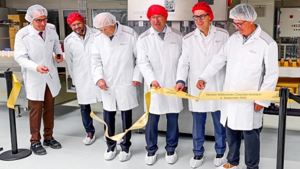 Maestrani eröffnet «Schokokuss»-Produktionslinie in Flawil