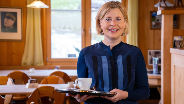 Klartext von Esther: Keine weitere Verteuerung der Arbeit