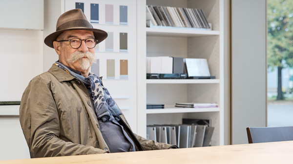 Der Mann, der Forster eine Zukunft gibt