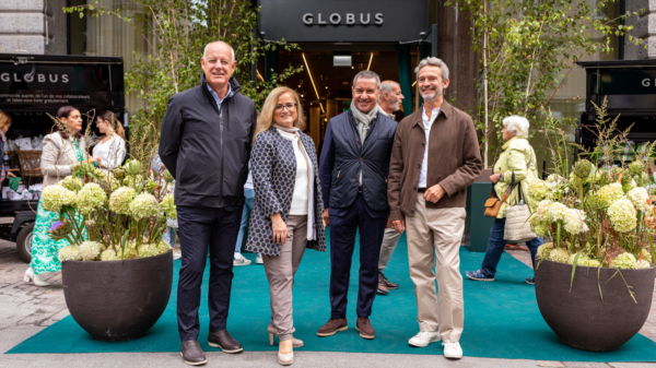 CEO Savastano eröffnet neuen Globus in St.Gallen