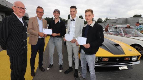 ACS Thurgau prämiert frischgebackene Fahrzeugrestauratoren