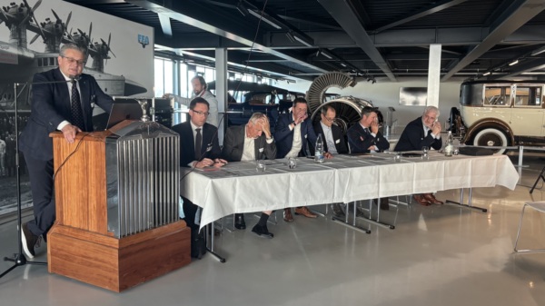 Zukunft Flugplatz Altenrhein: Aufbruch oder Abbruch?