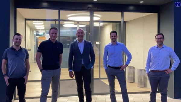 Esolva und Innosolv fixieren Partnerschaft