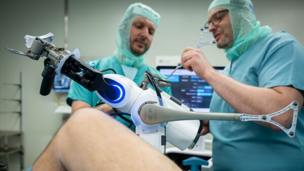 KSSG setzt bei Knieprothesen auf Hilfe von Roboter