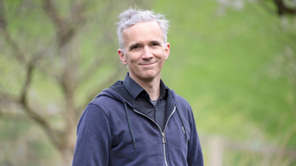 Avallains Weg an die Spitze im Bildungswesen